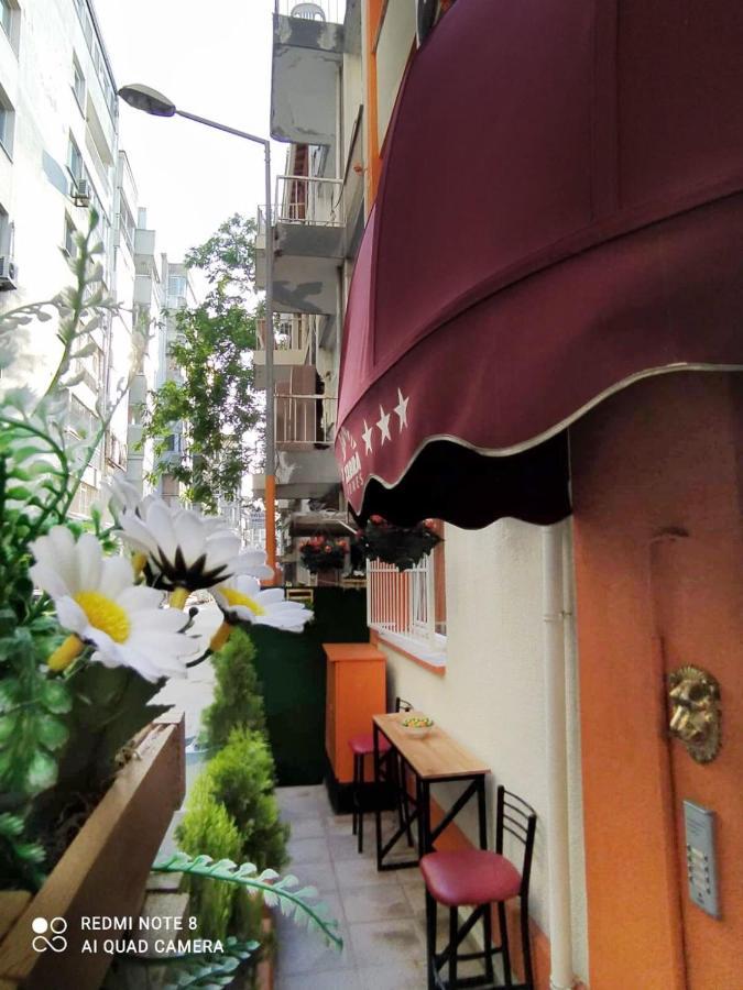 Zebra Hotel Alsancak İzmir Buitenkant foto